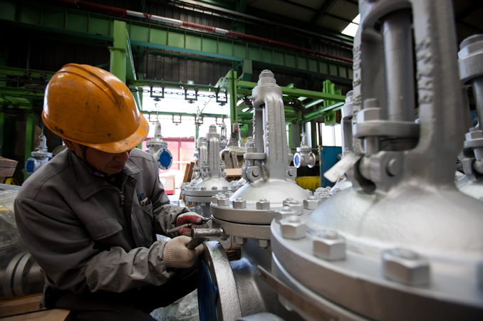 威肯达人不畏酷暑完成崂山水厂沪工阀门更换